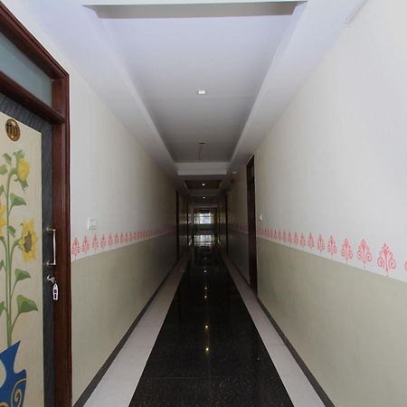 Hotel O Sri Sai Residency Bidadi Exterior photo